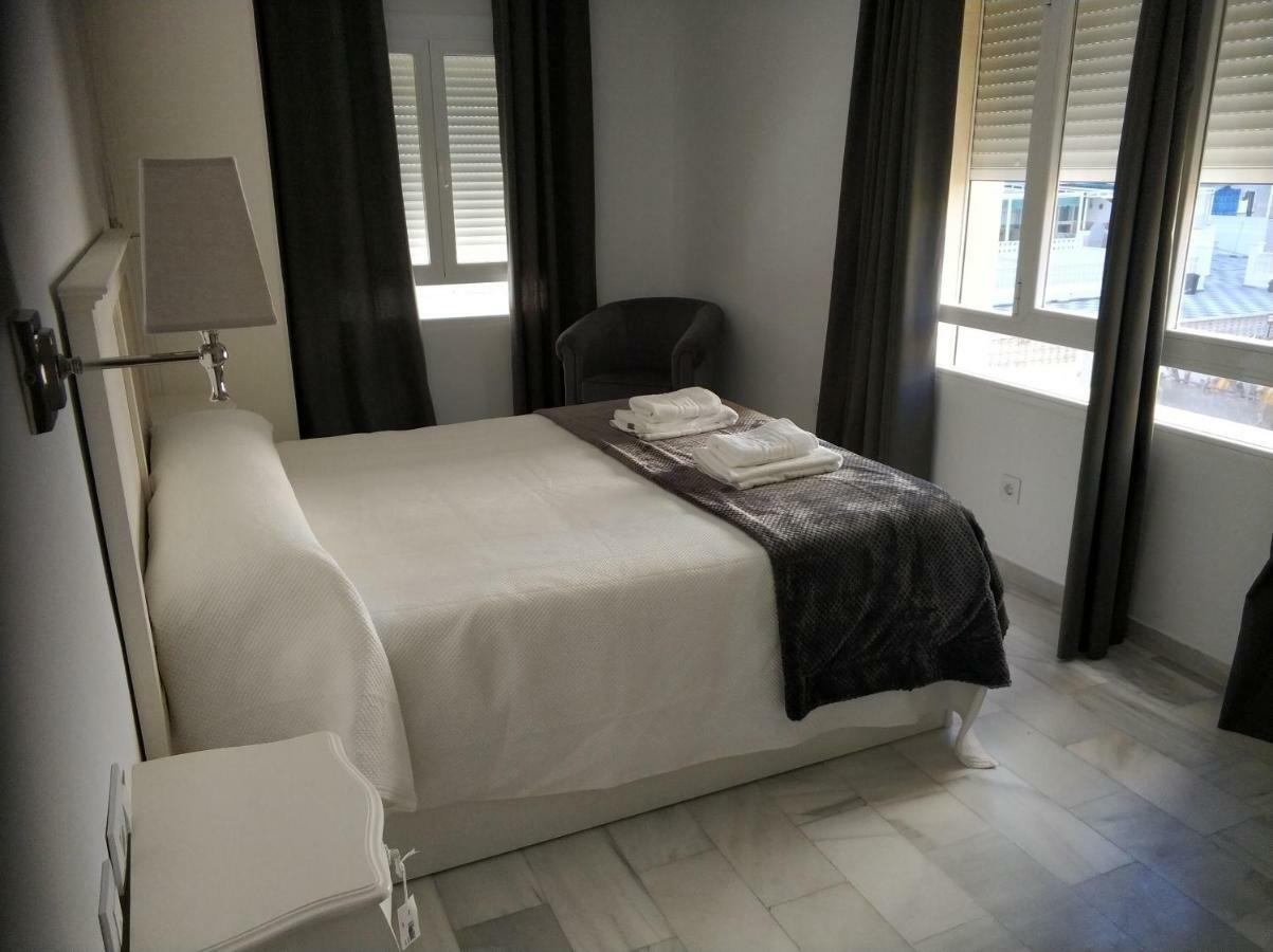 Apartament Guesting Cayetano Kadyks Zewnętrze zdjęcie